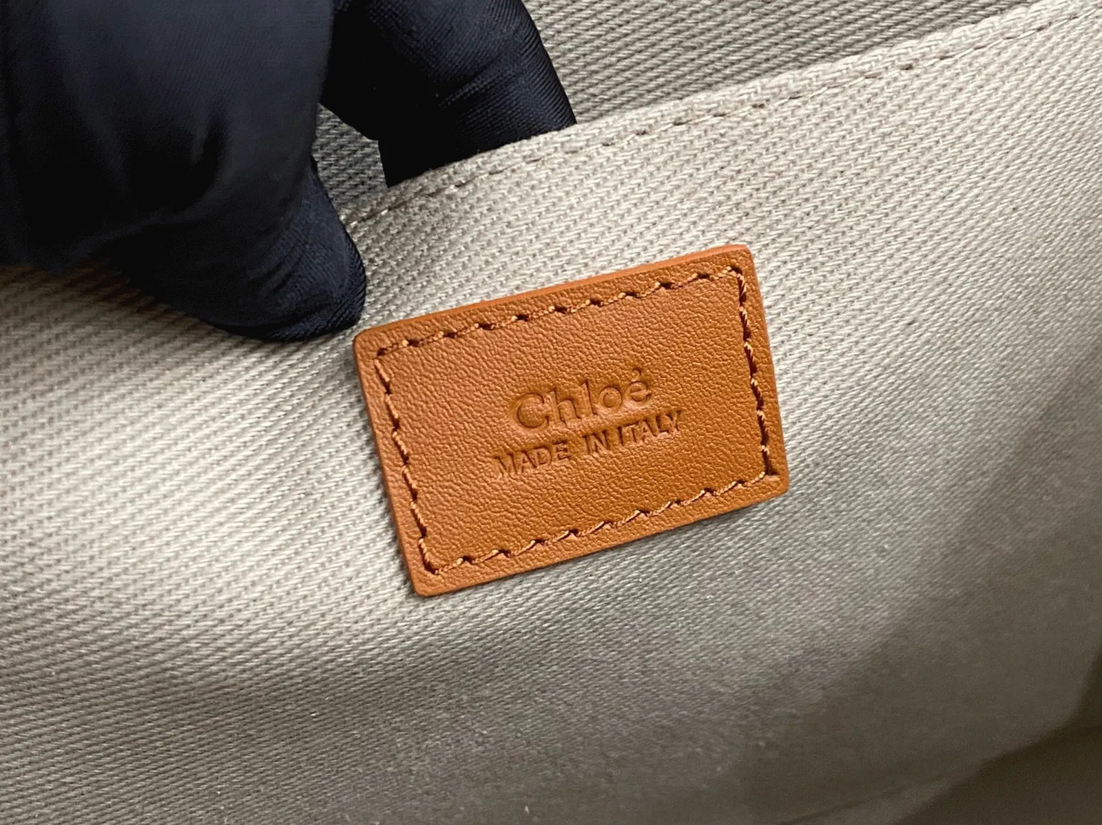 Top Quality Chloe Woody Medium Tote Bag In Brown Calfskin — image 6