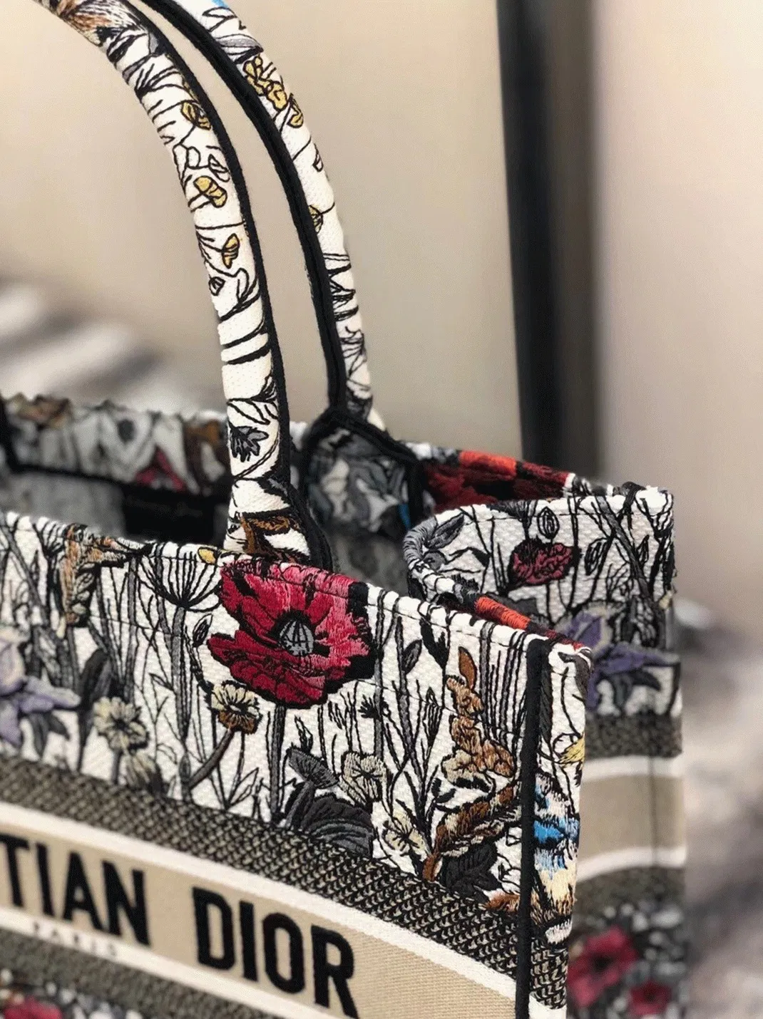 Dior Medium Book Tote Bag Imitation in Multicolor Mille Fleurs Embroidery — image 4