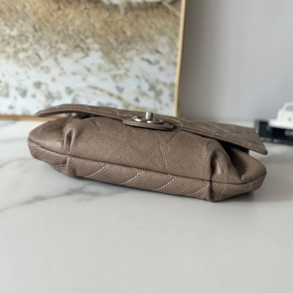 Chanel Vintage Cloud Bag(high-end grade) — image 5