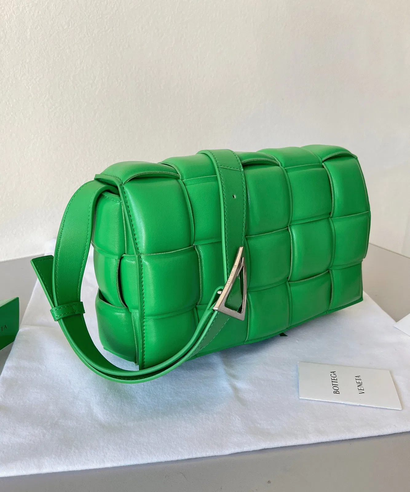 Top Quality Knockoff Bottega Veneta Padded Cassette Bag In Parakeet — image 6