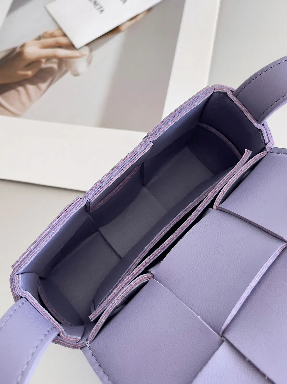 Top Quality Knockoff Bottega Veneta Candy Cassette Bag In Wisteria — image 7