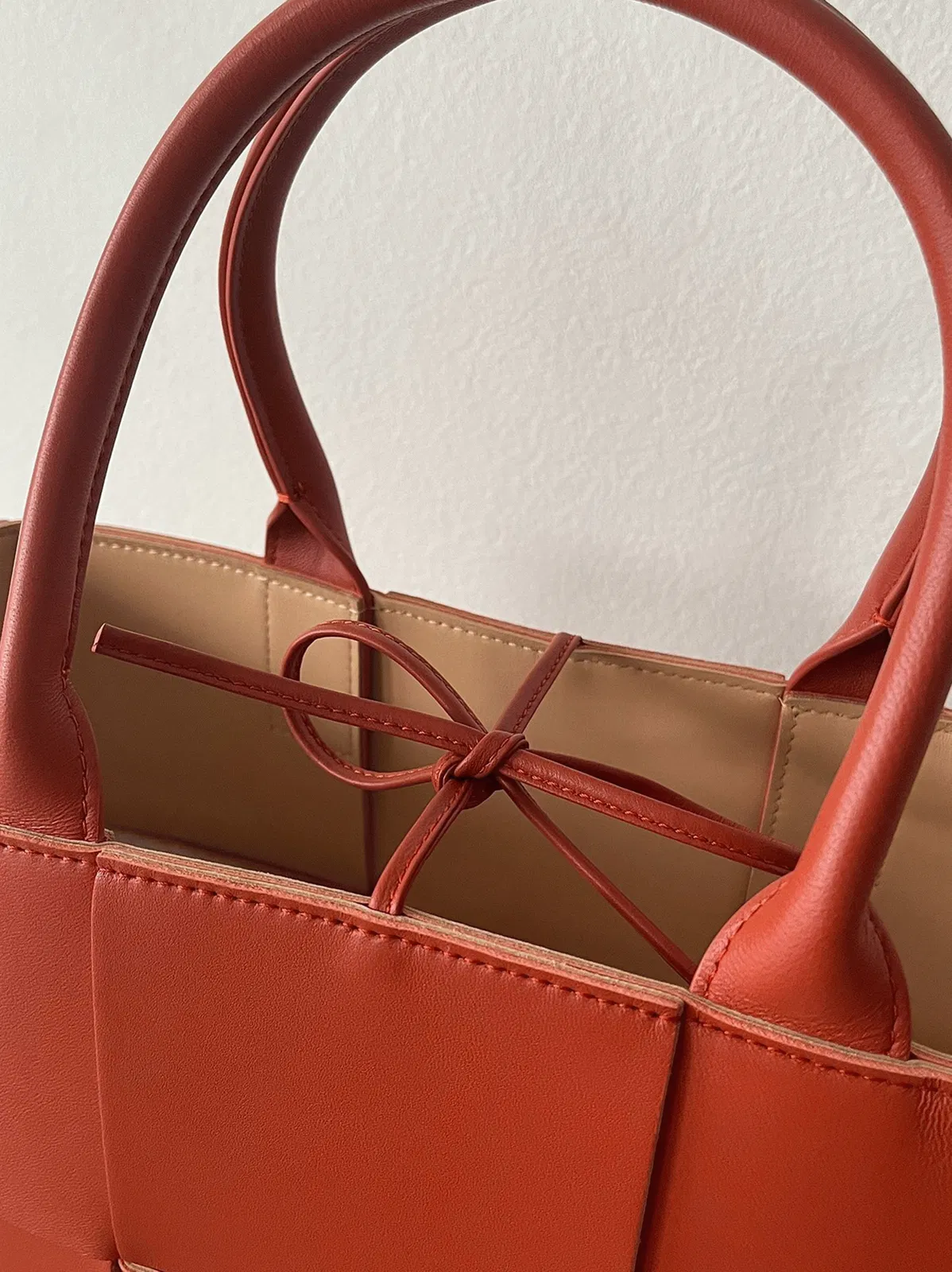 Bottega Veneta Arco Small Tote Maple — image 10