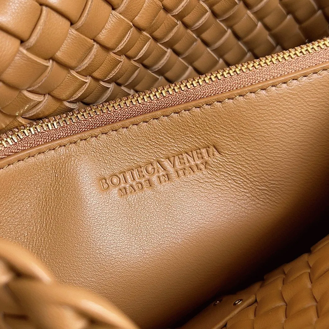 Bottega Veneta Cobble Small Bag Caramel — image 7