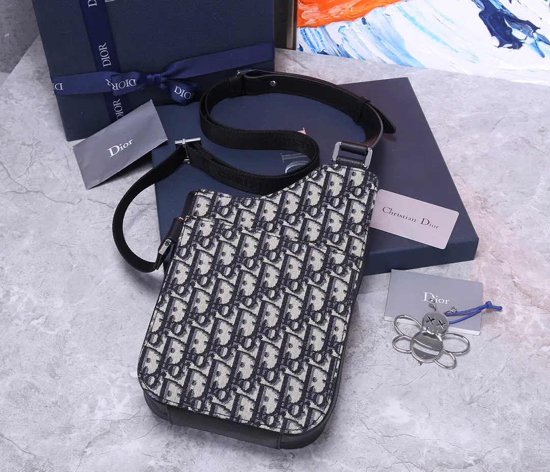 Dior Cell Phone Bag — image 3