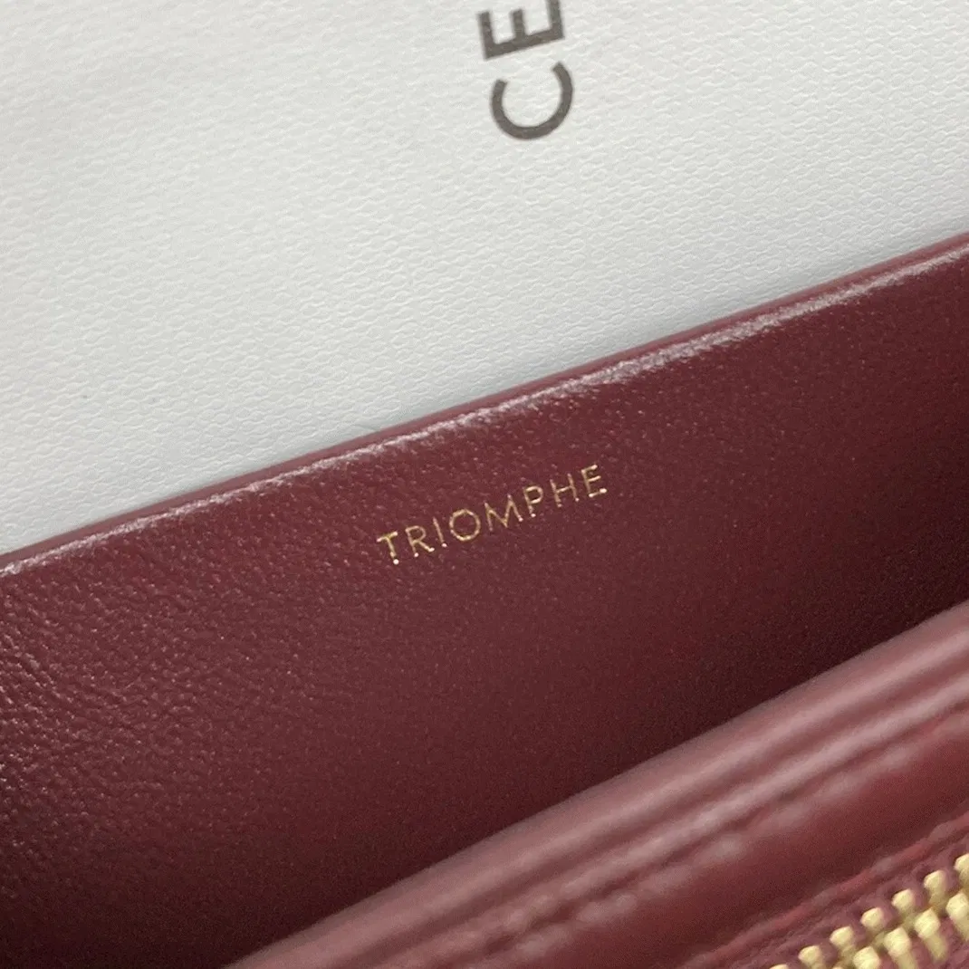 Top Quality Celine Triomphe Medium Bag In Bordeaux — image 2