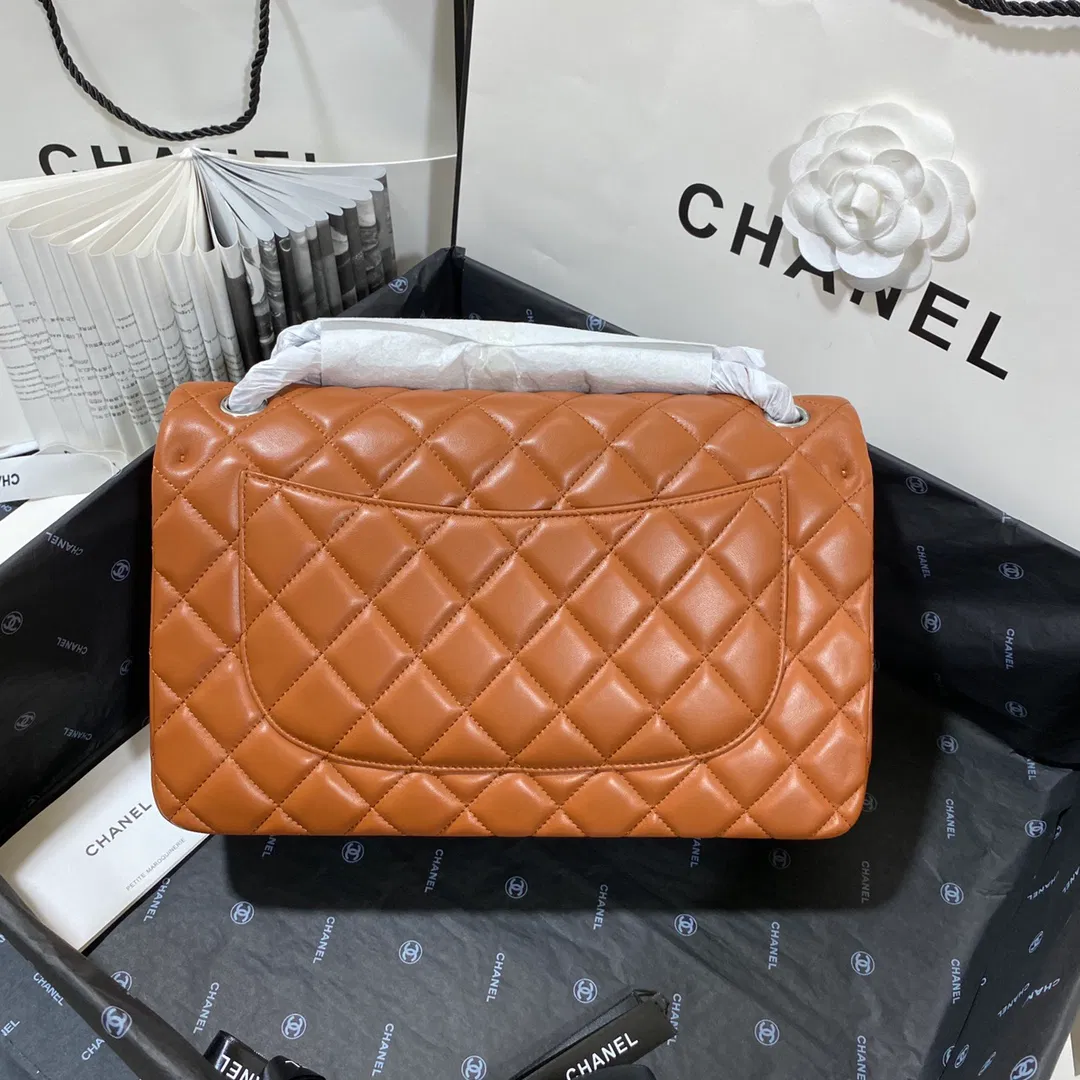Chanel Flap Bag Large — image 5