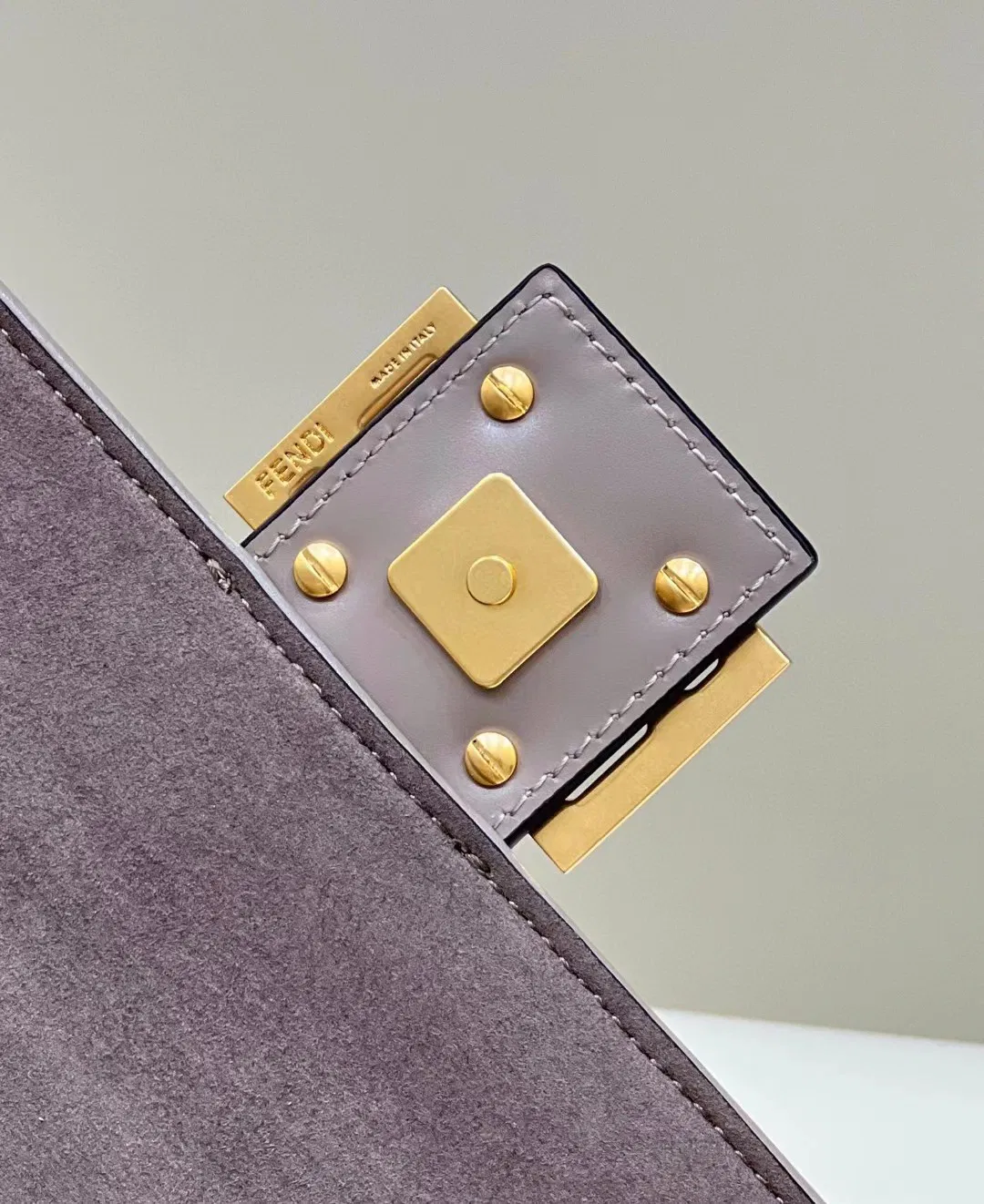 Baguette bag in dove gray — image 3