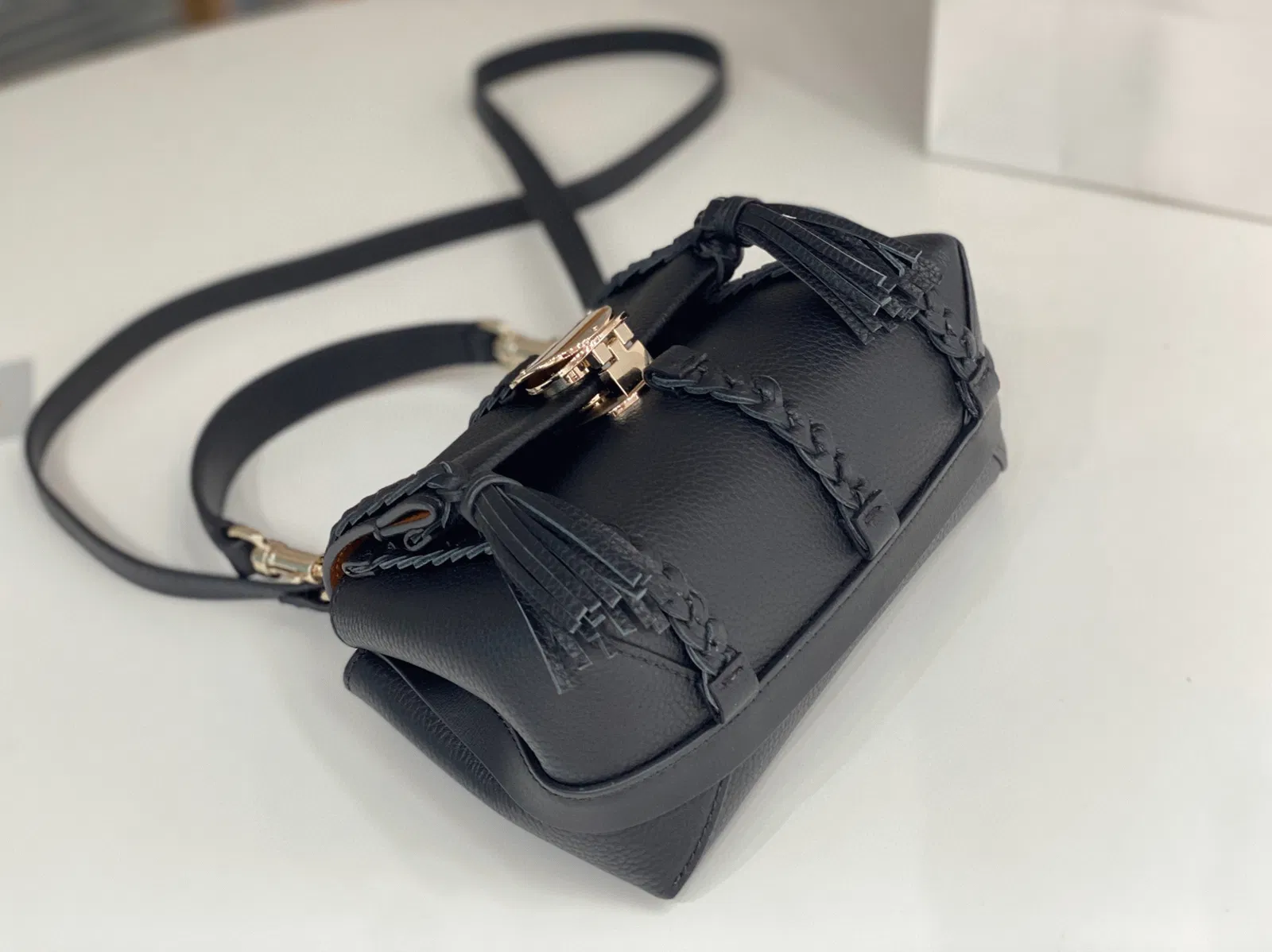 Top Quality Chloe Penelope Mini Shoulder Bag in Black Grained Calfskin — image 5