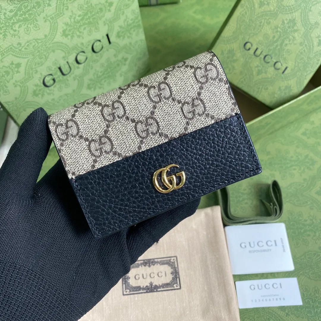 GG Marmont zip around wallet