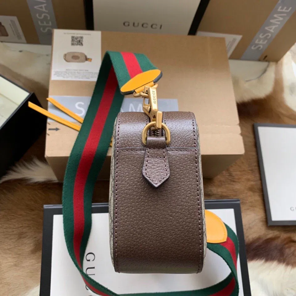 Neo Vintage GG Supreme messenger bag — image 9