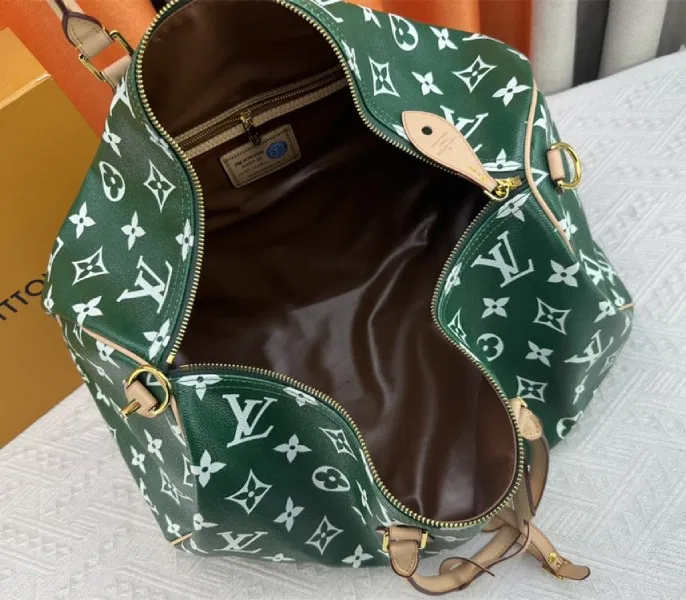 Louis Vuitton Speedy P9 Bandouliere 50 Bag In Green — image 6