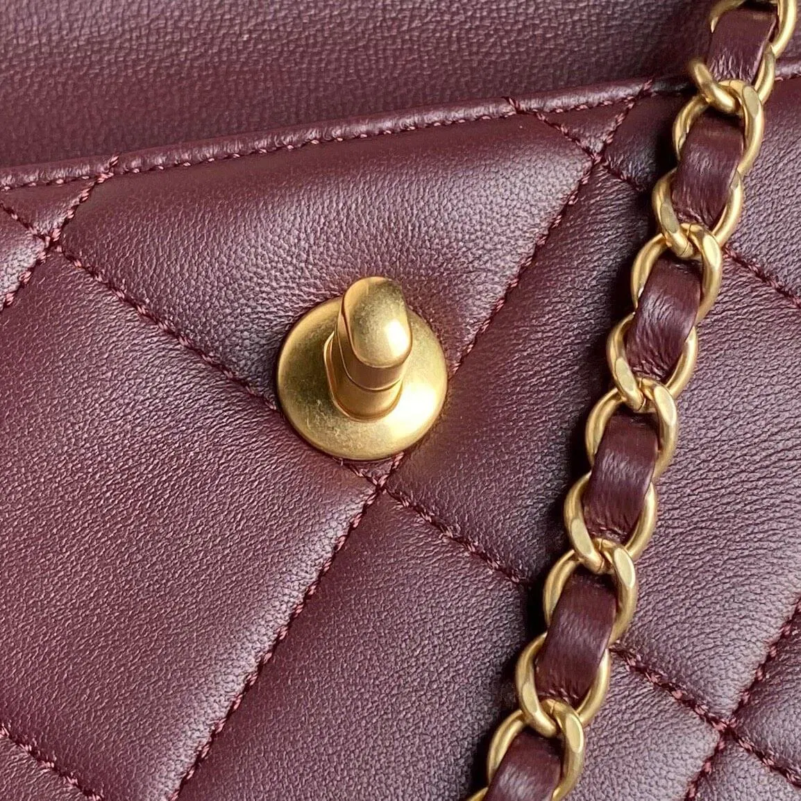 Chanel Clutch(high-end grade) — image 5