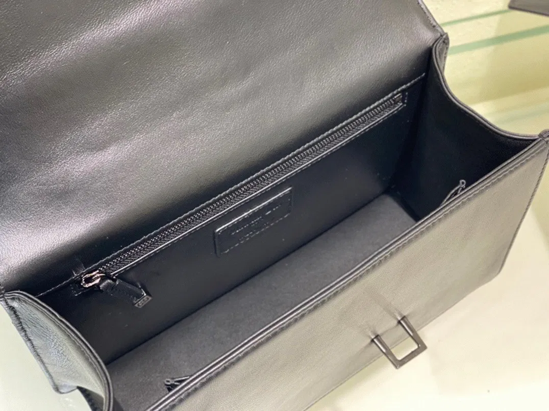 Dior 30 Montaigne Chain Bag with Handle in Black Lambskin — image 9