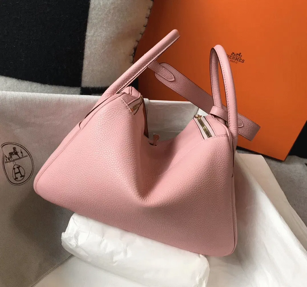 Hermes Lindy 26cm handbag in pink — image 8