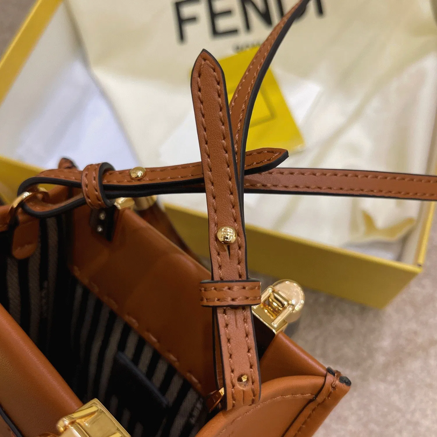 Top Quality Fendi Mini Sunshine Shopper Bag In Brown Leather — image 6