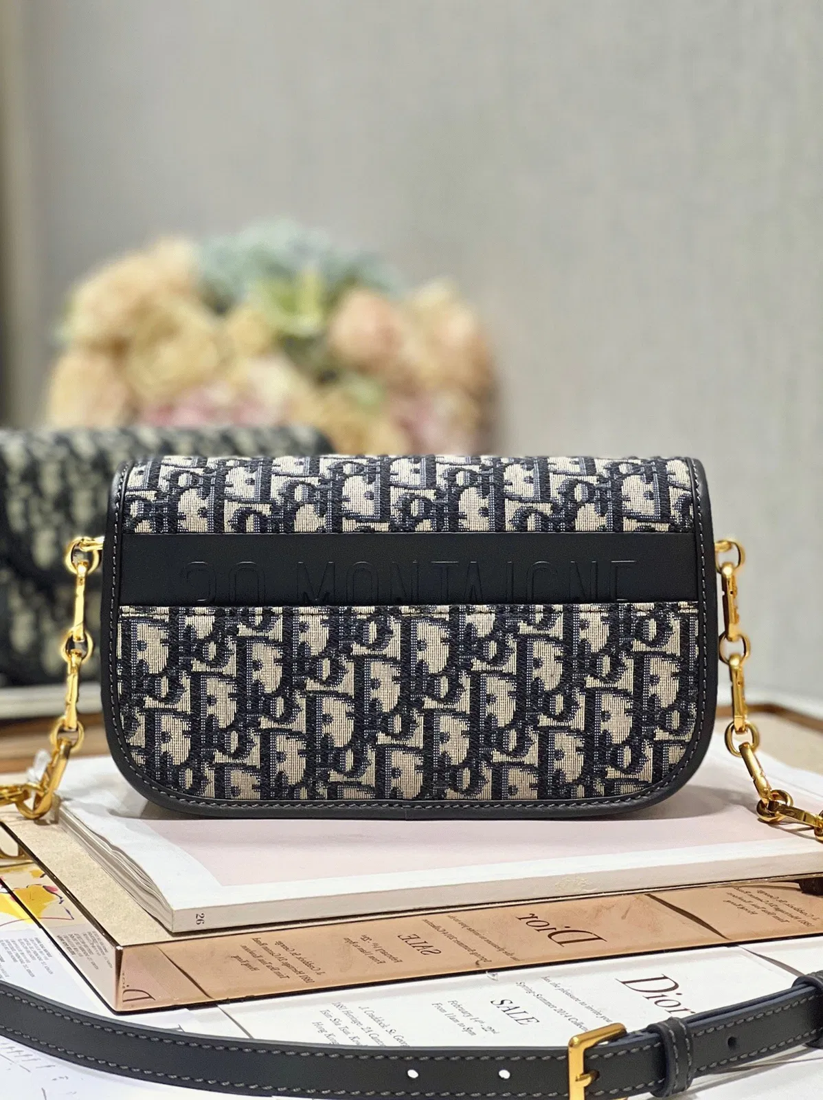 Dior 30 Montaigne Avenue Bag in Blue Dior Oblique Jacquard — image 9