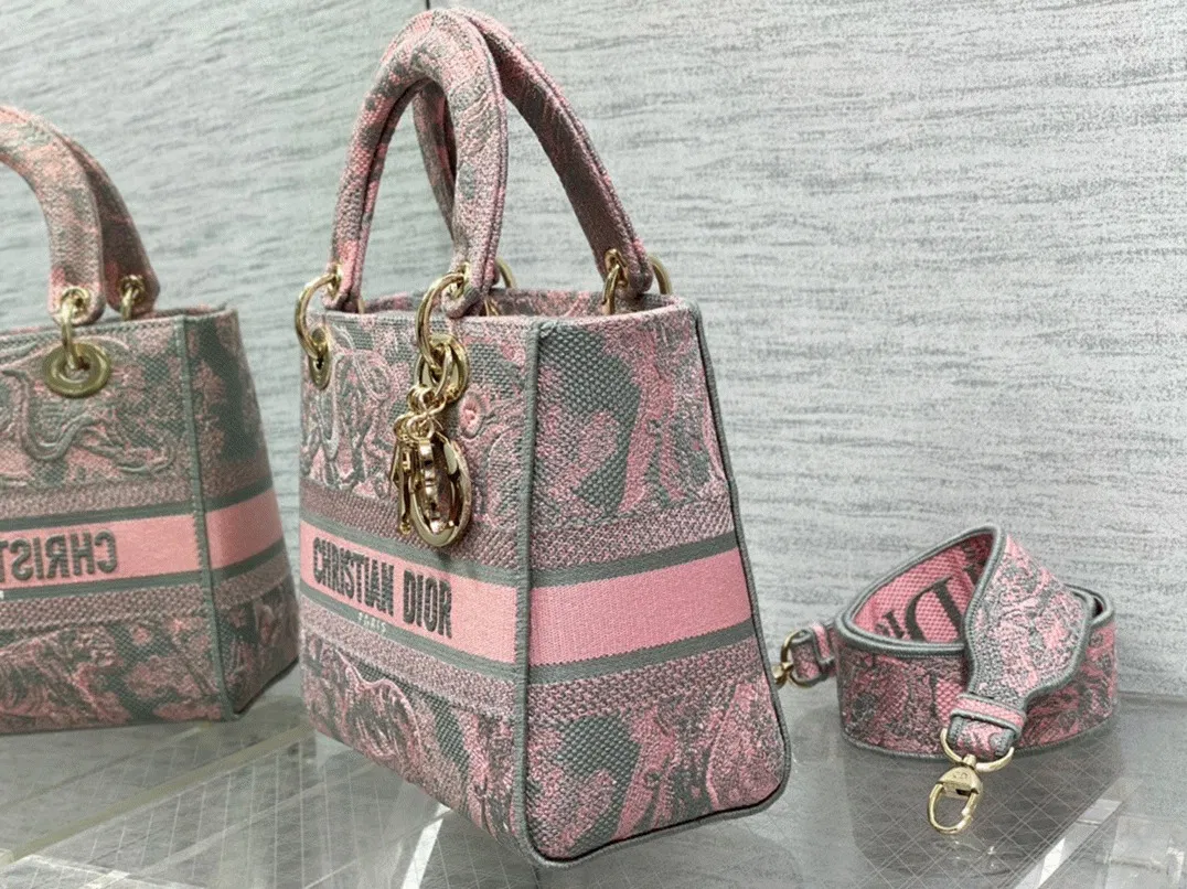 Dior Lady D-Lite Medium Bag Knockoff in Grey and Pink Toile de Jouy Reverse Embroidery — image 9