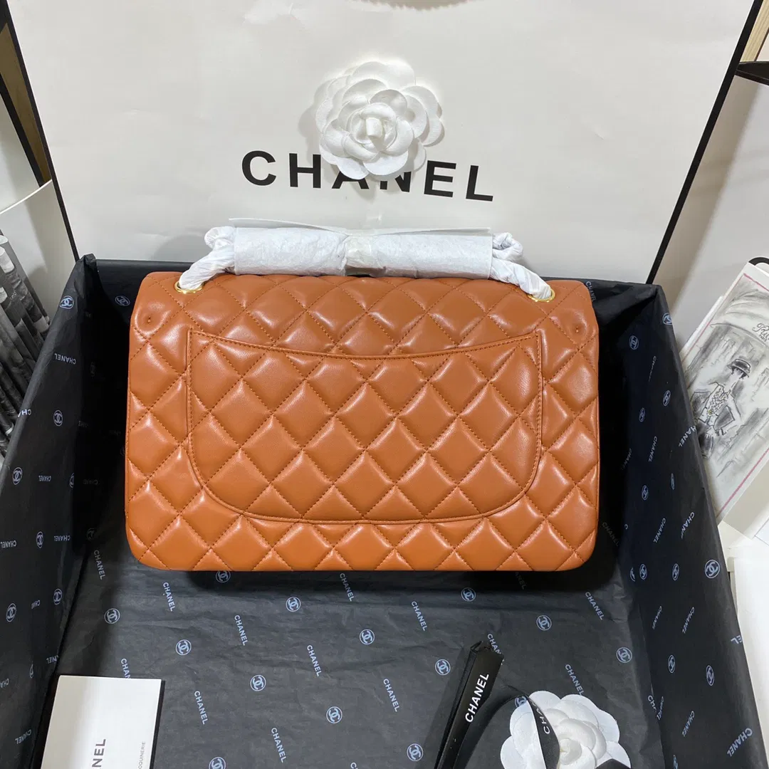 Chanel Flap Bag Large — image 2