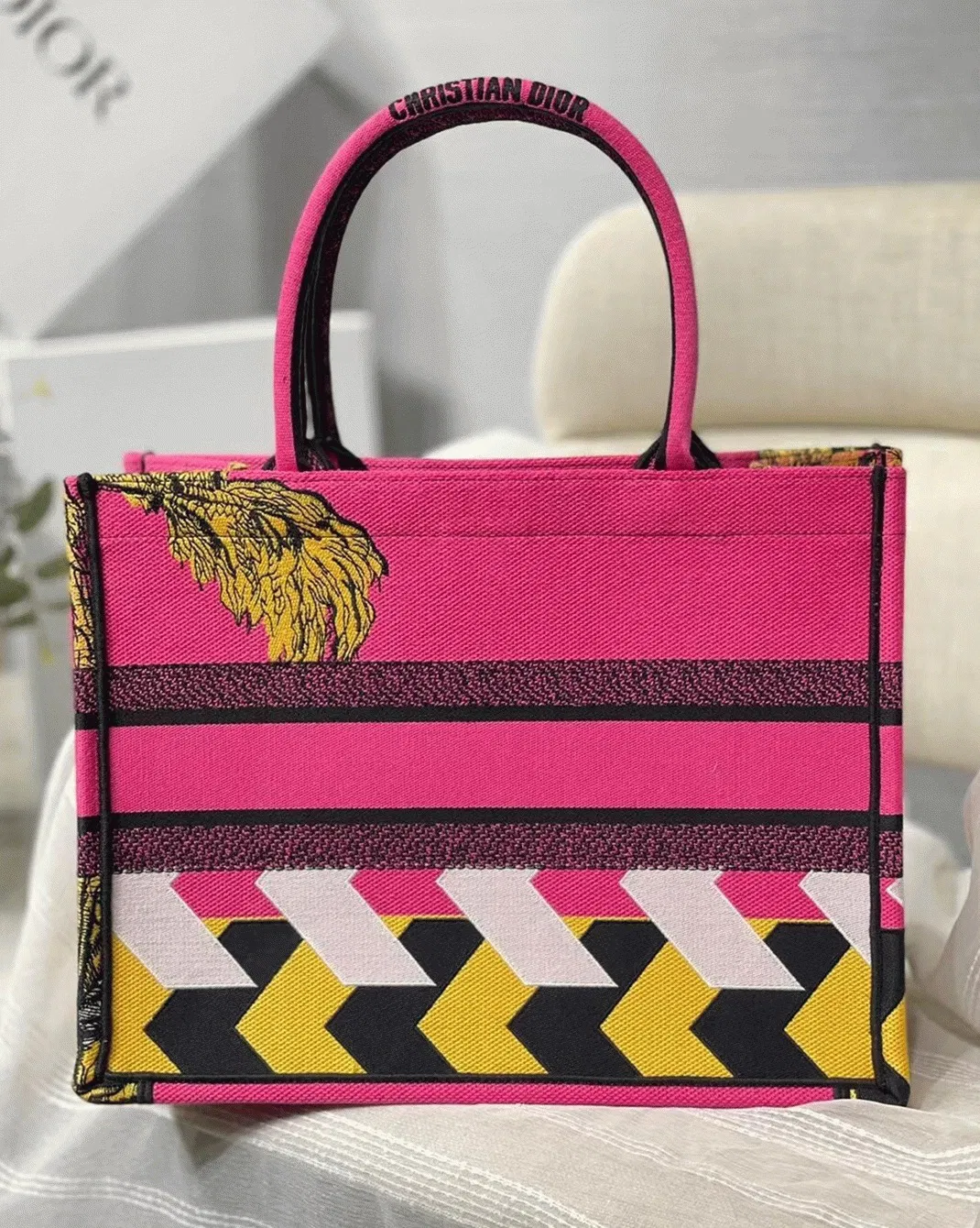 Dior Medium Book Tote Bag in Toile de Jouy Zoom Pop Embroidery — image 4