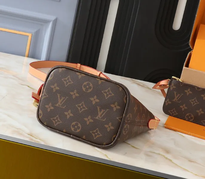 Monogram Canvas All In BB — image 5