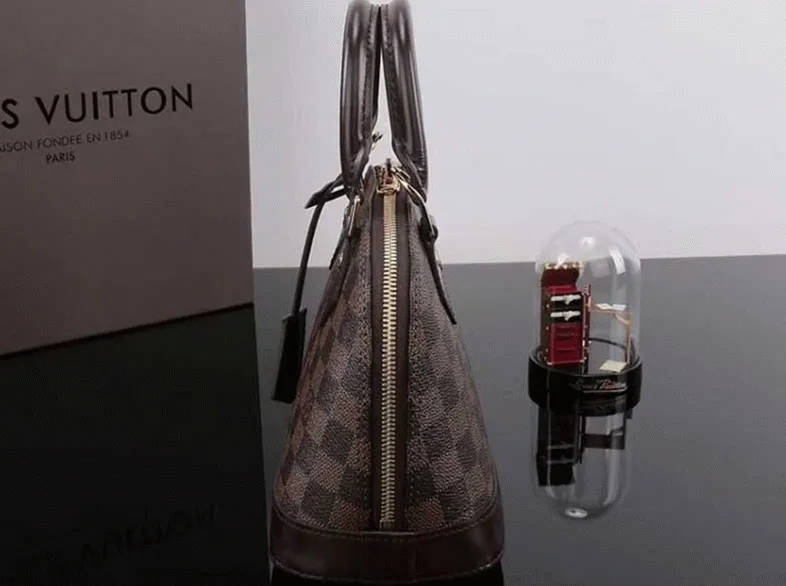 Louis Vuitton Damier Ebene Canvas Alma BB Handbag — image 5