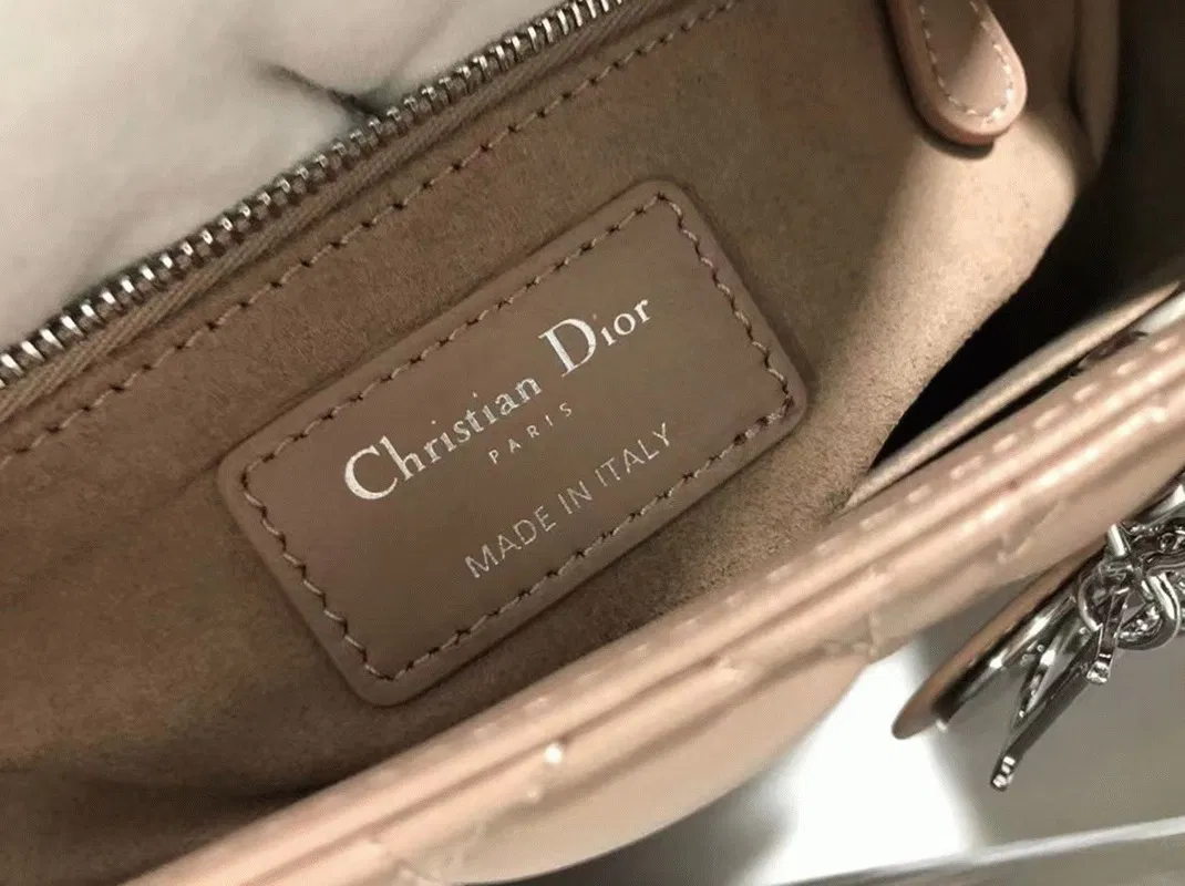 Dior Lady Dior Medium Bag in Blush — image 2