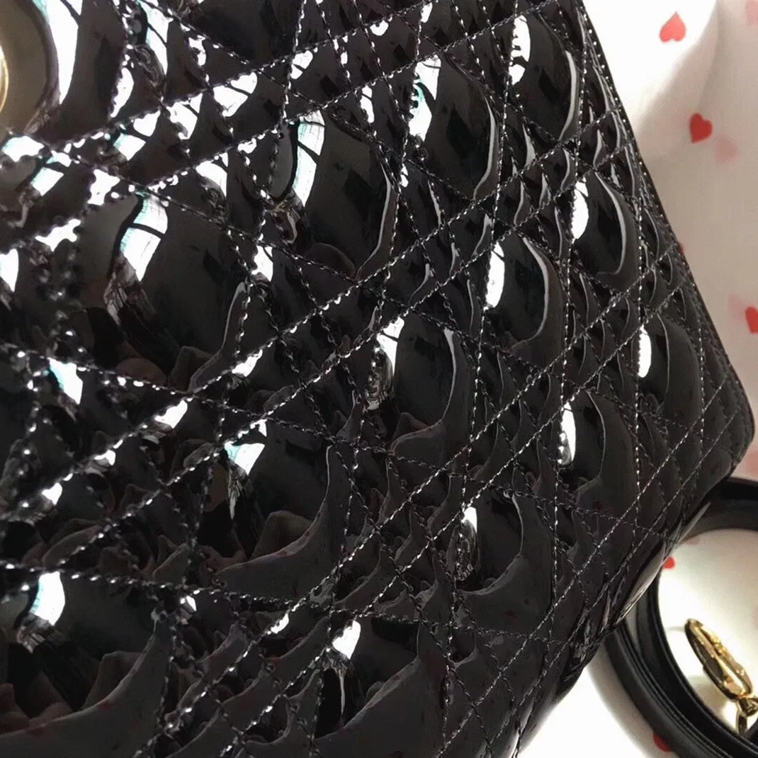 Dior Lady Dior Medium Bag Knockoff in Black — image 8