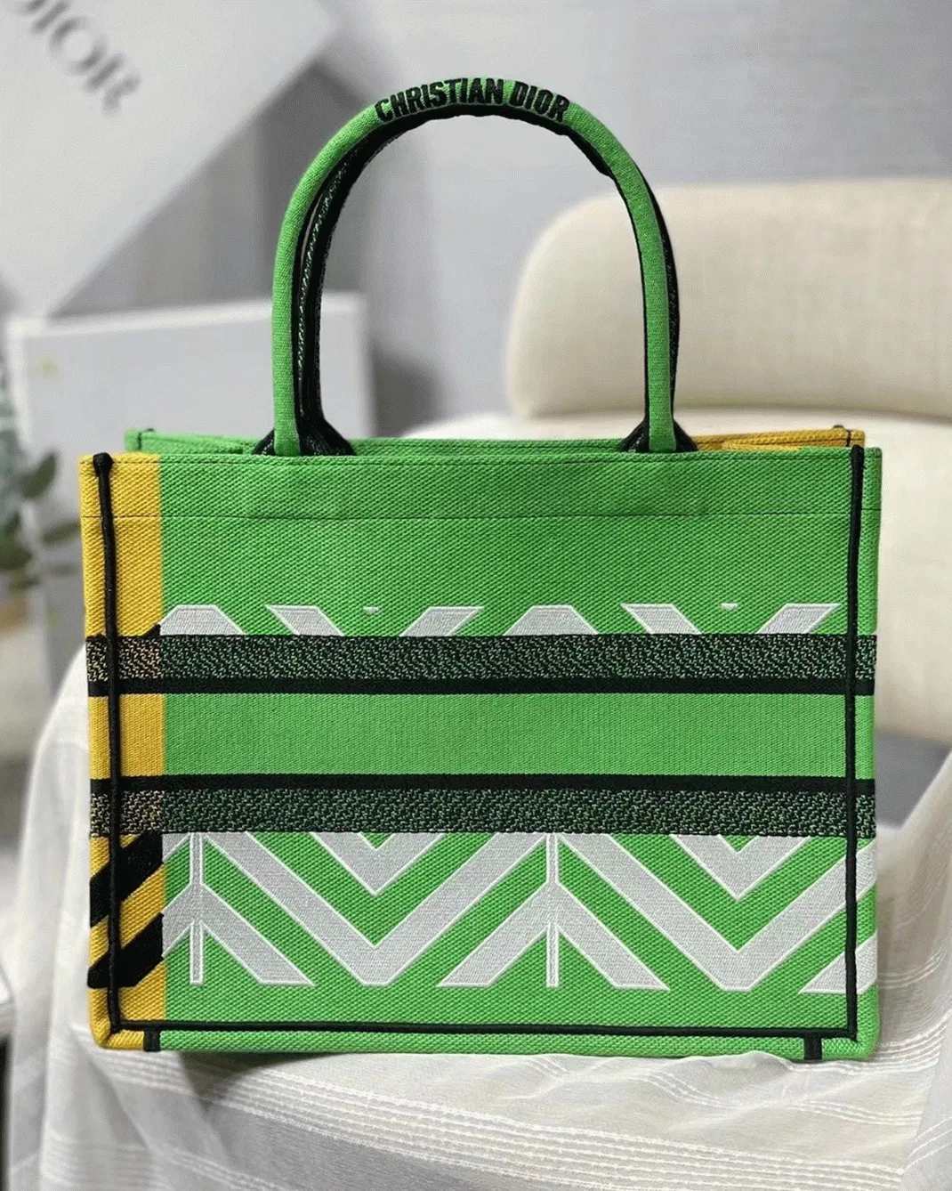 Dior Medium Book Tote Bag in Green D-Jungle Pop Embroidery — image 3
