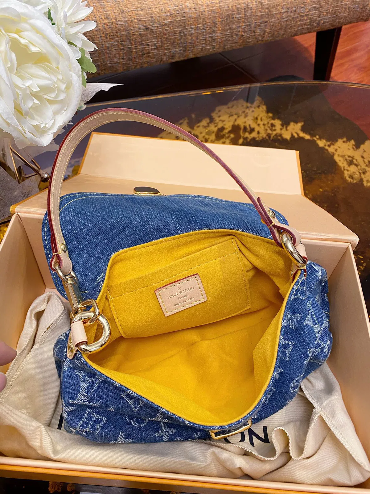 Louis Vuitton Santa Clara Valley Fair — image 7