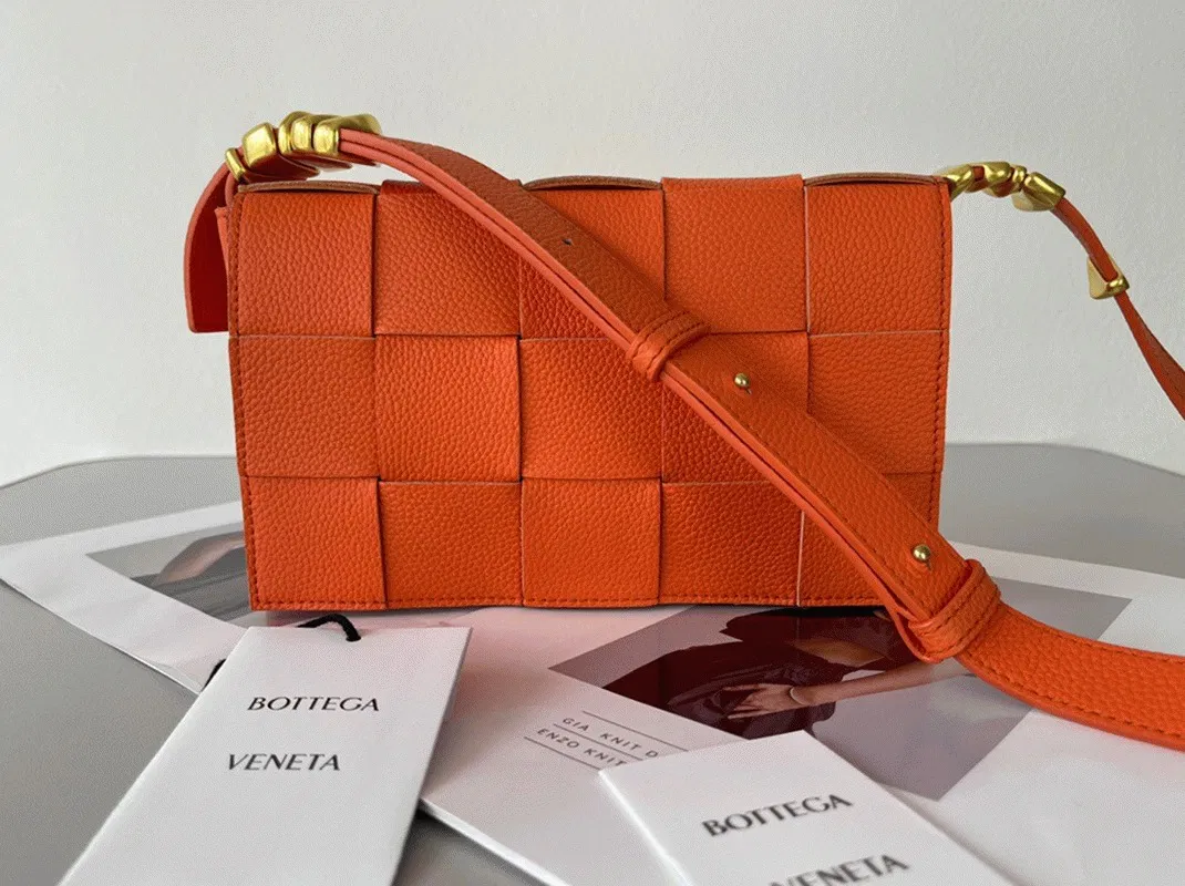 Top Quality Knockoff Bottega Veneta Cassette Bag In Maple — image 8