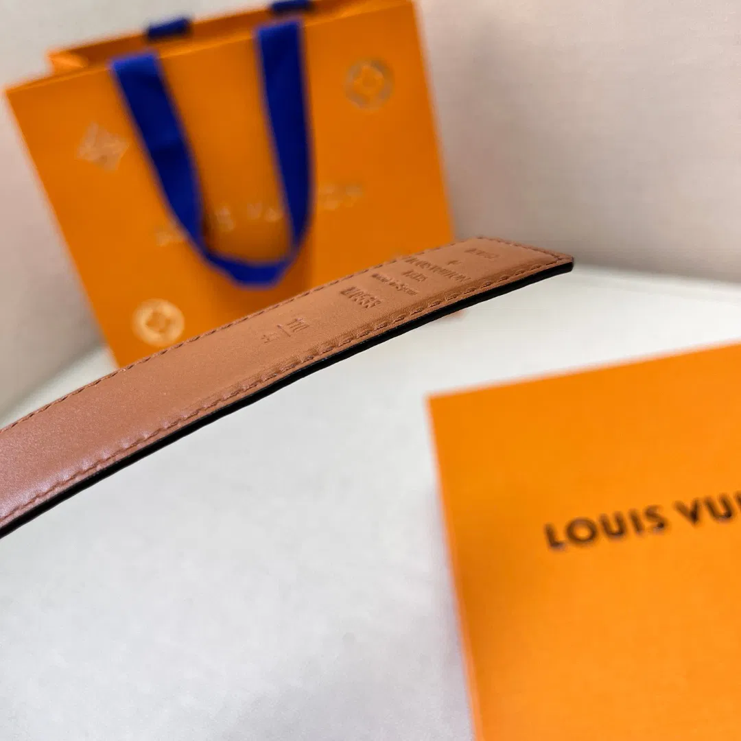 LV initiales — image 5