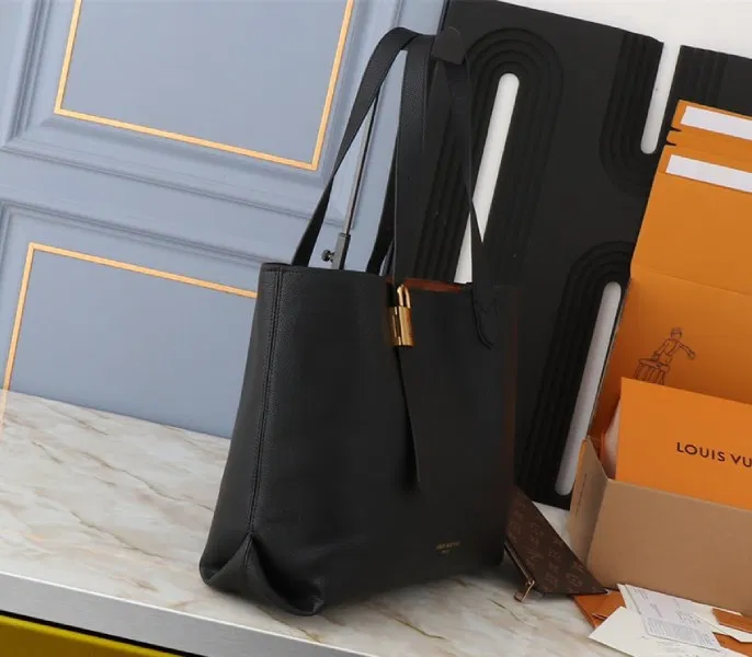 Louis Vuitton Low Key Cabas MM Bag In Black — image 3