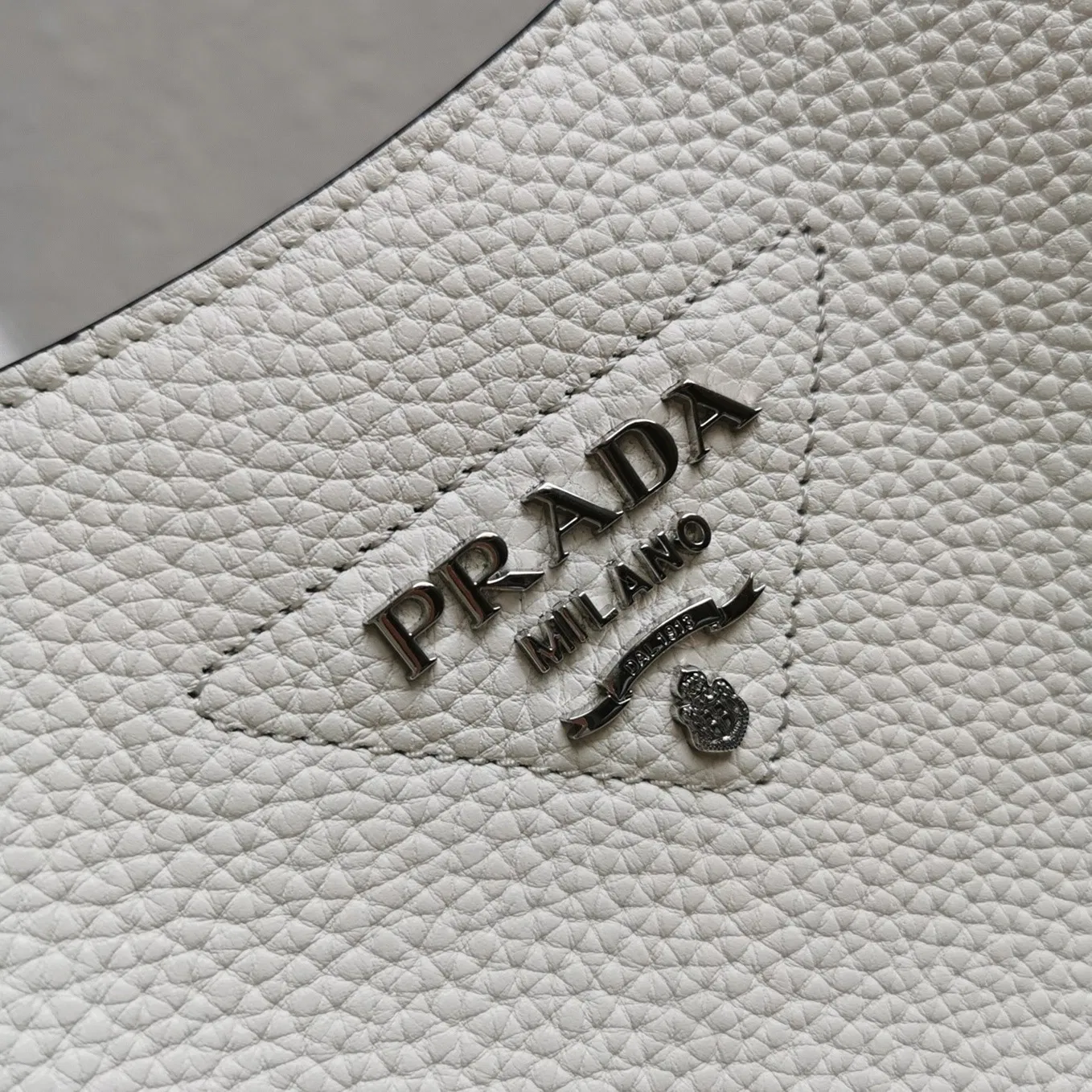 Prada Hobo Bag Knockoff in White — image 7