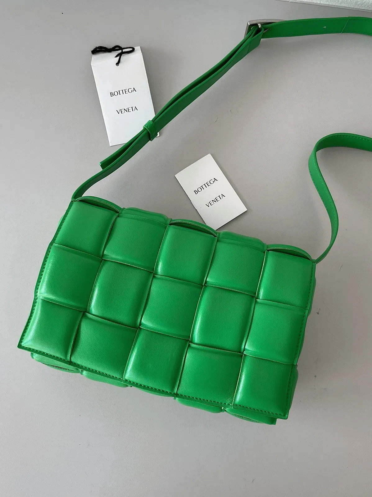 Top Quality Knockoff Bottega Veneta Padded Cassette Bag In Parakeet — image 9
