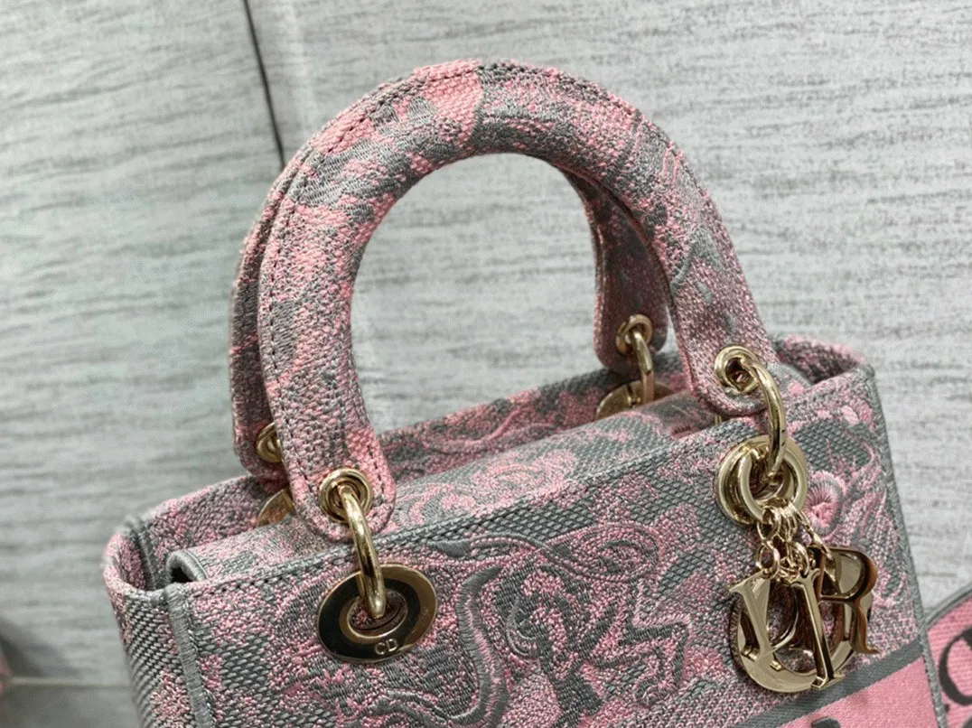 Dior Lady D-Lite Medium Bag Knockoff in Grey and Pink Toile de Jouy Reverse Embroidery — image 5