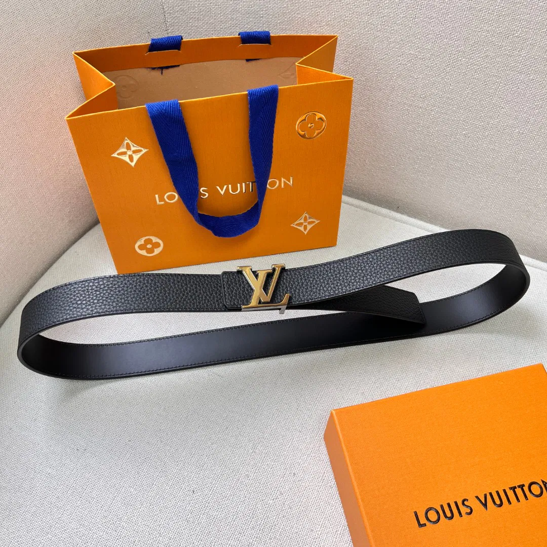 LV initiales — image 9