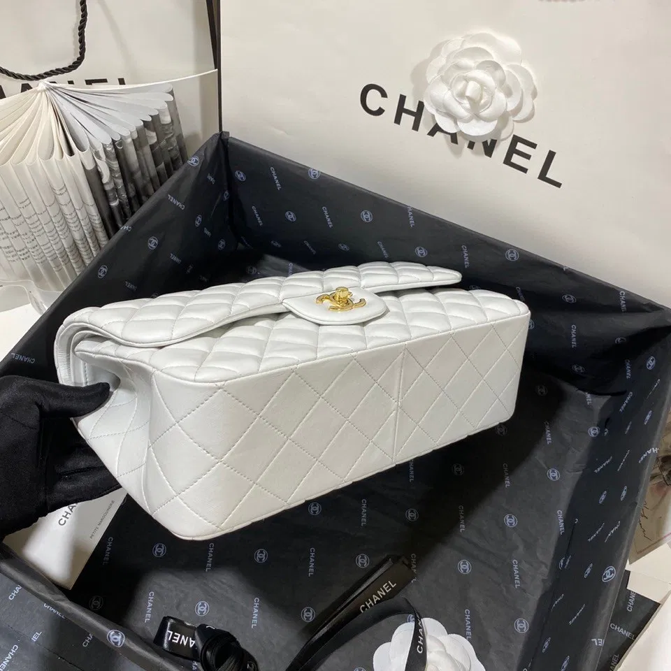 Chanel Flap Bag Large — image 7