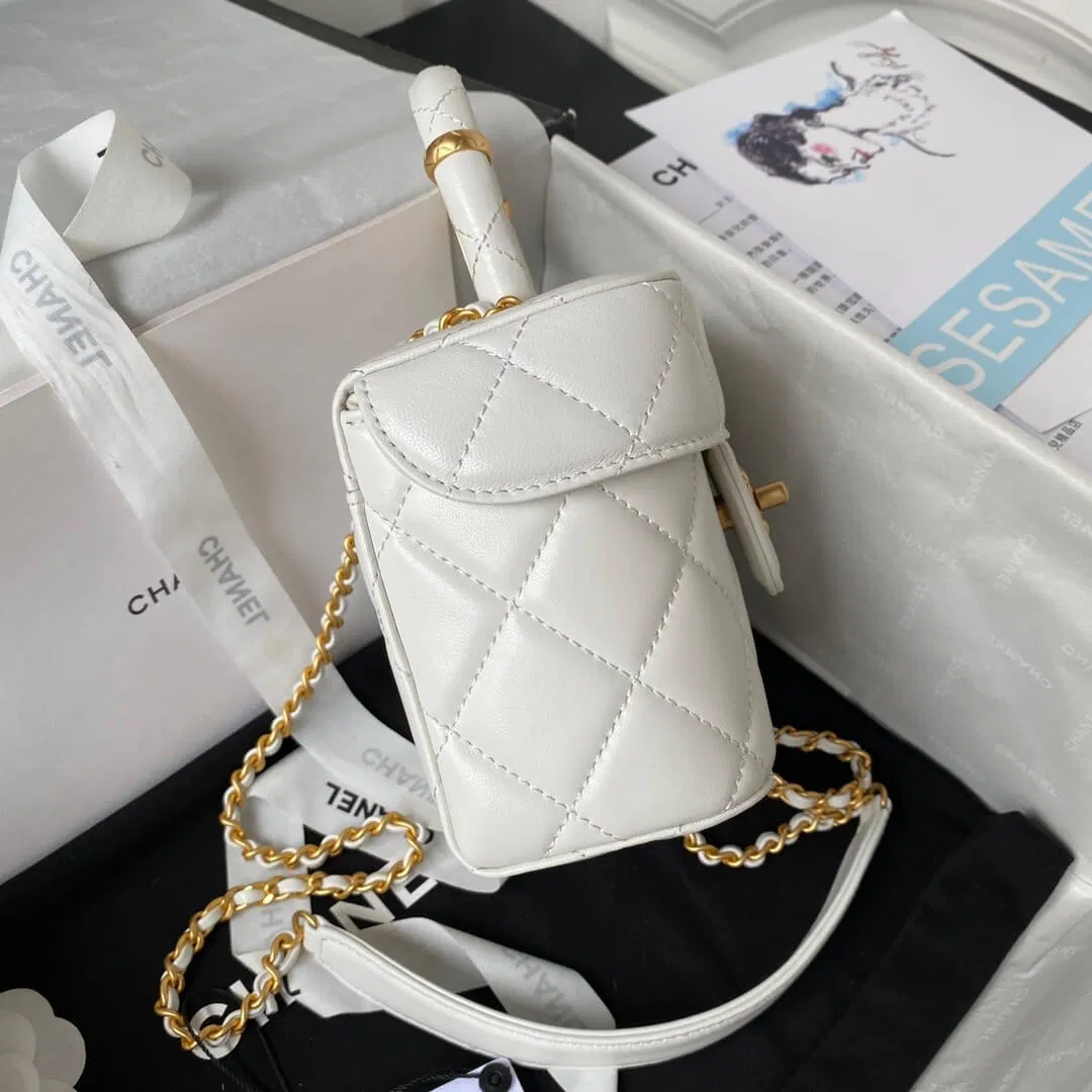 Chanel 23S handle cosmetic bag(high-end grade) — image 3