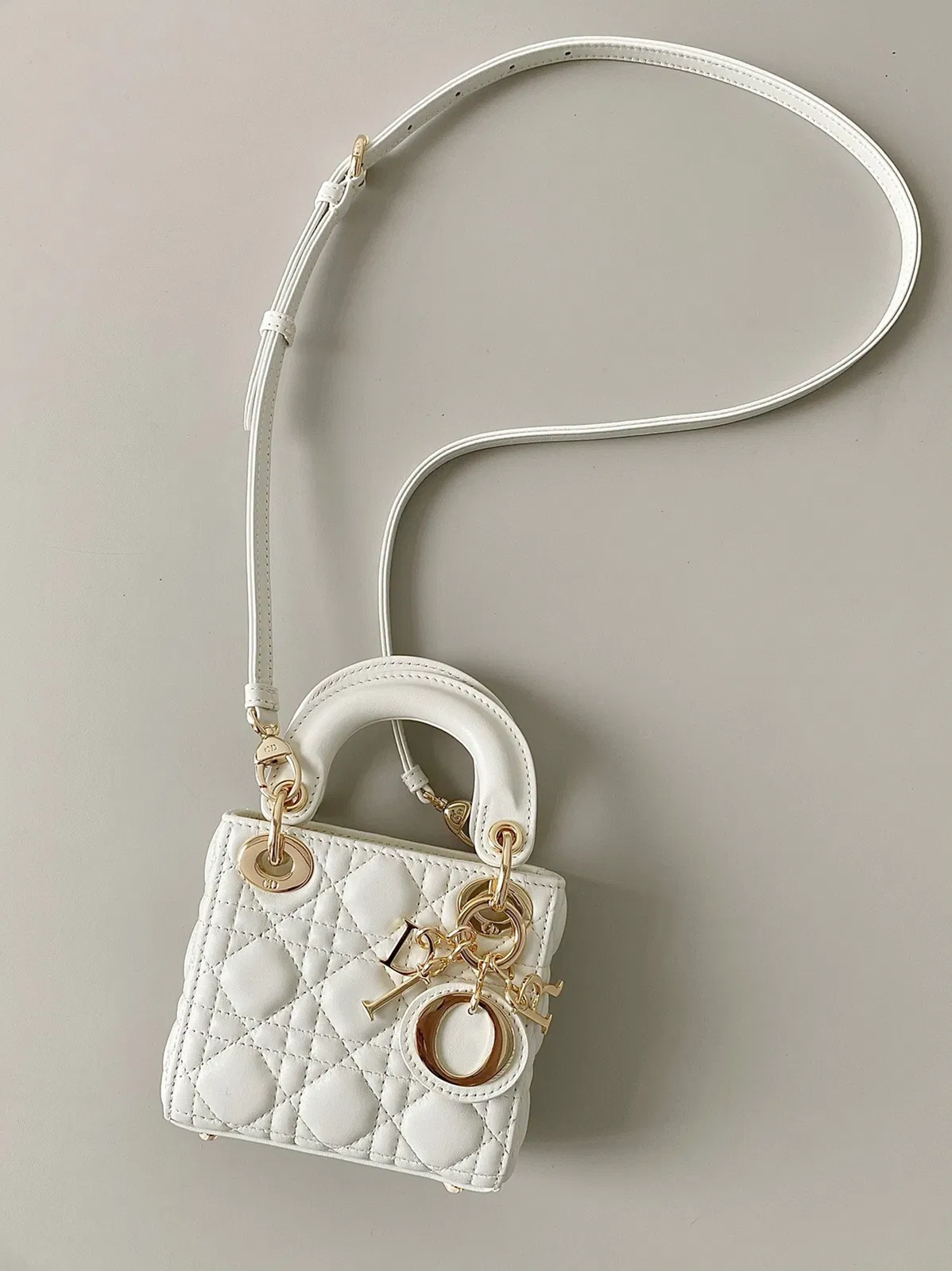 Dior Lady Dior Micro Bag Knockoff in White Cannage Lambskin — image 8