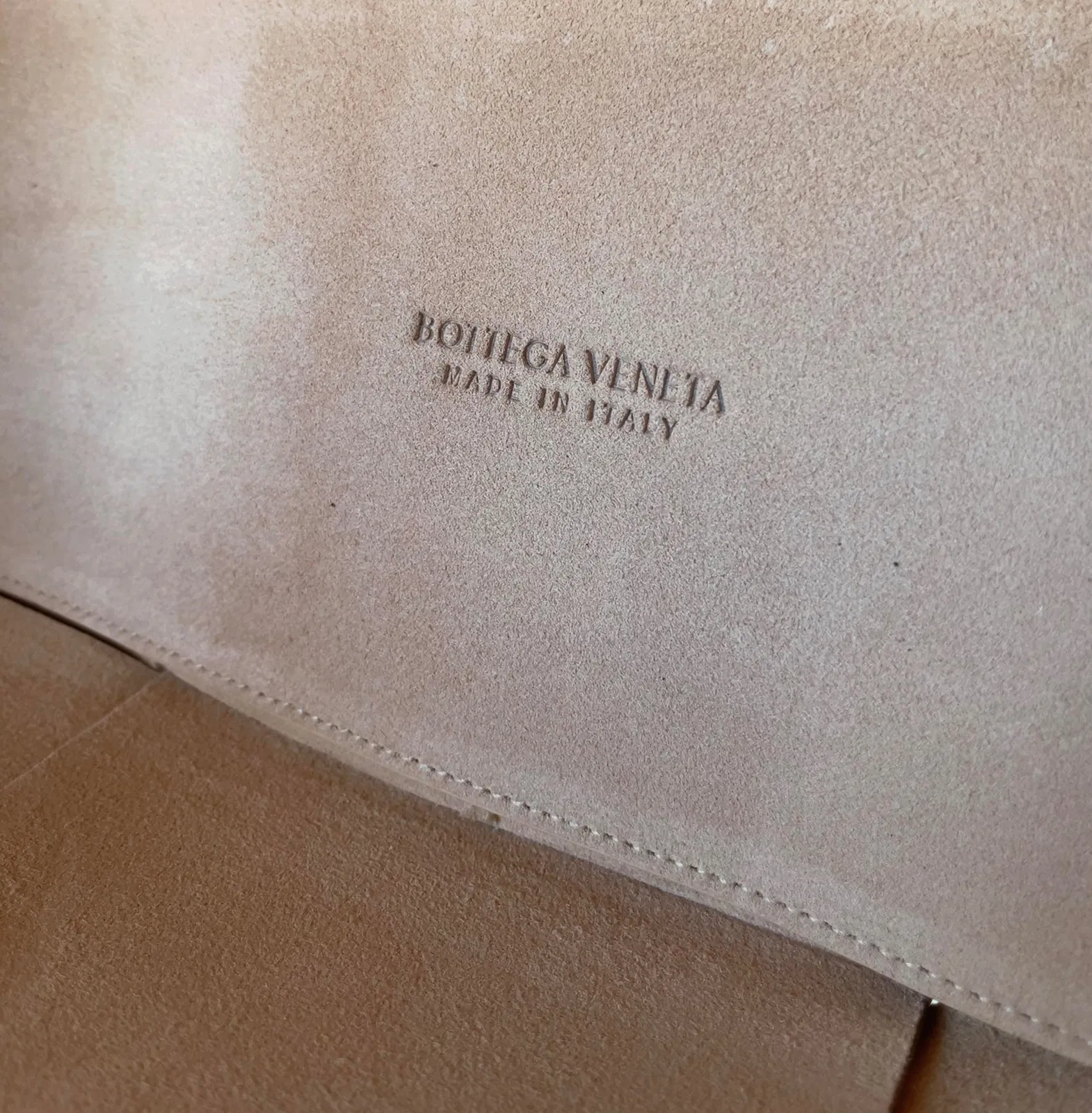 Bottega Veneta Arco Medium Tote Beige — image 3