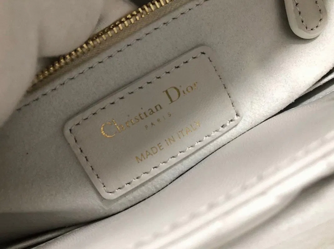 Dior Lady Dior Medium Bag in White — image 3