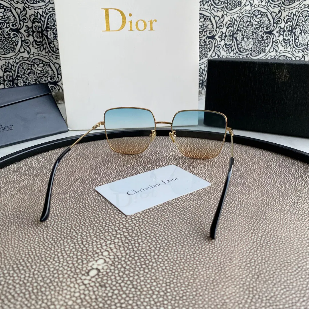 SGCRD DIORSTELLAIRE1 — image 8