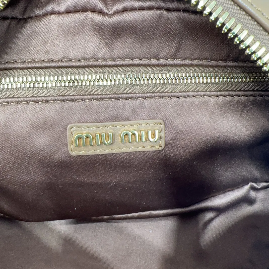 Matelassé Soft bag — image 4