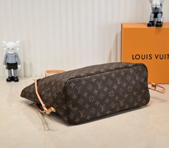 Louis Vuitton Monogram Canvas Neverfull MM Tote In Beige — image 4