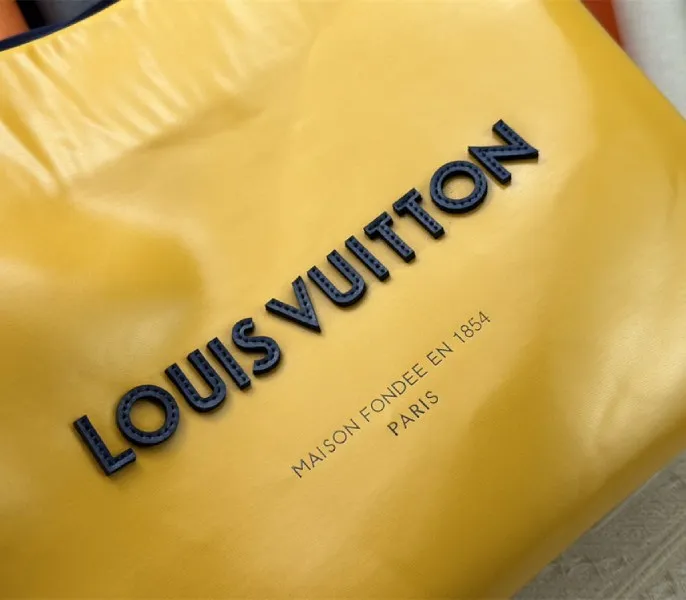 Louis Vuitton Other Leathers Shopper MM Tote In Safran — image 8