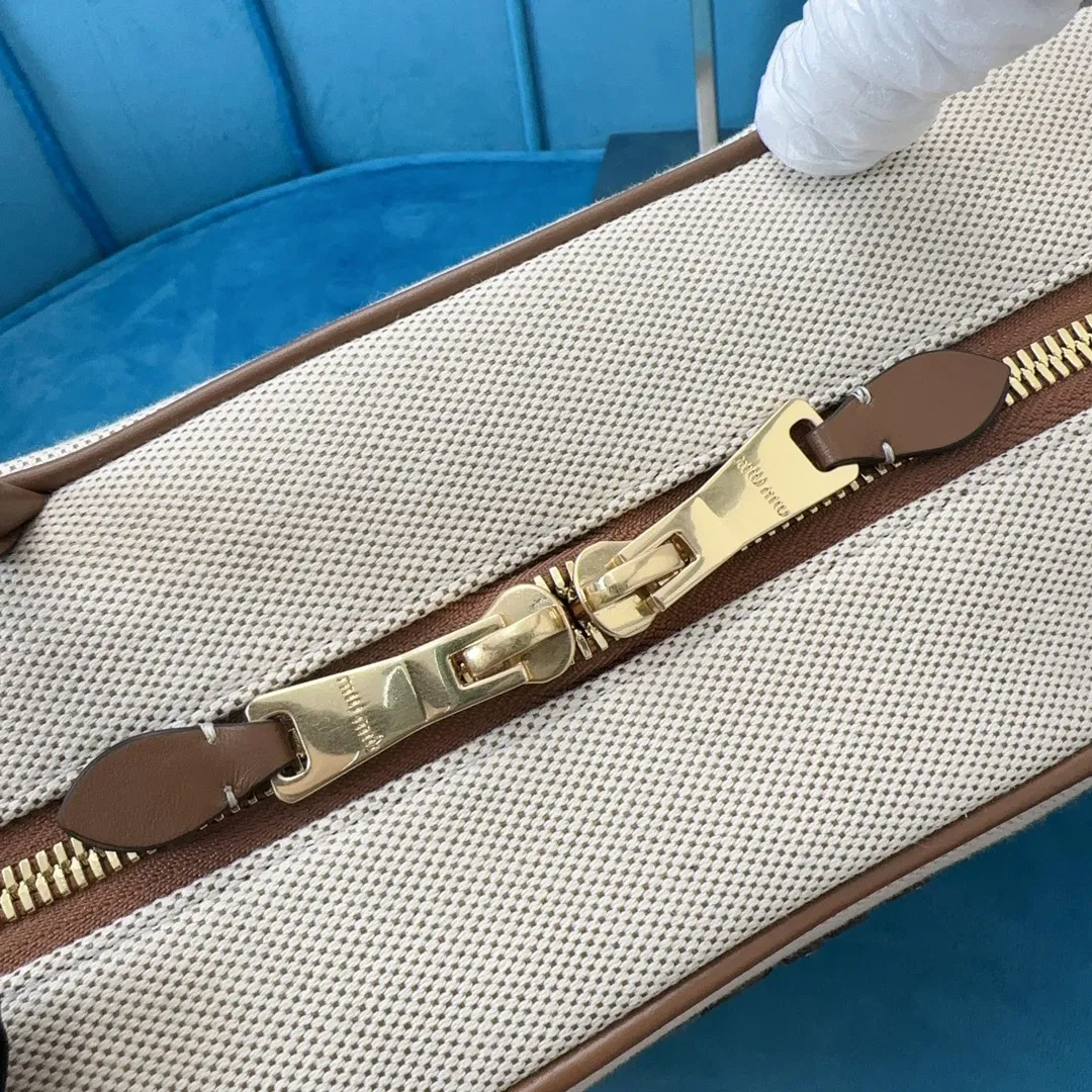 MIUMIU 24 — image 7