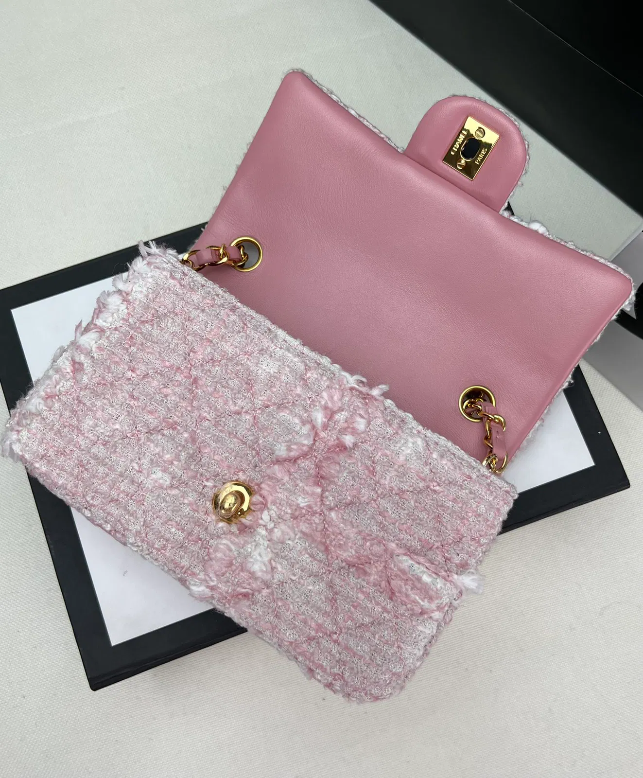 MINI CLASSIC FLAP BAG — image 6