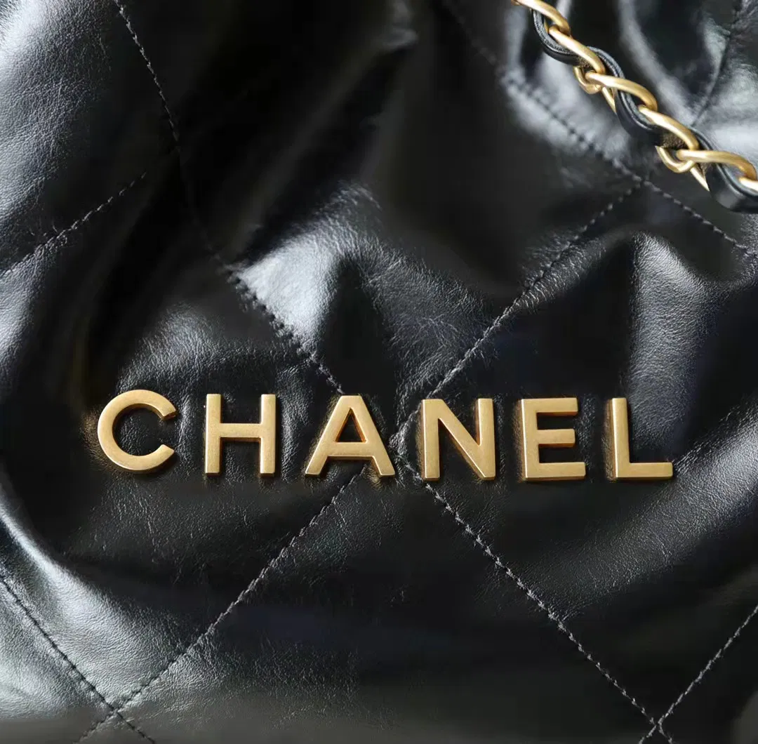 Chanel 22 Medium — image 12