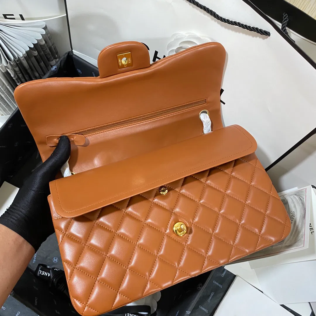 Chanel Flap Bag Large — image 8