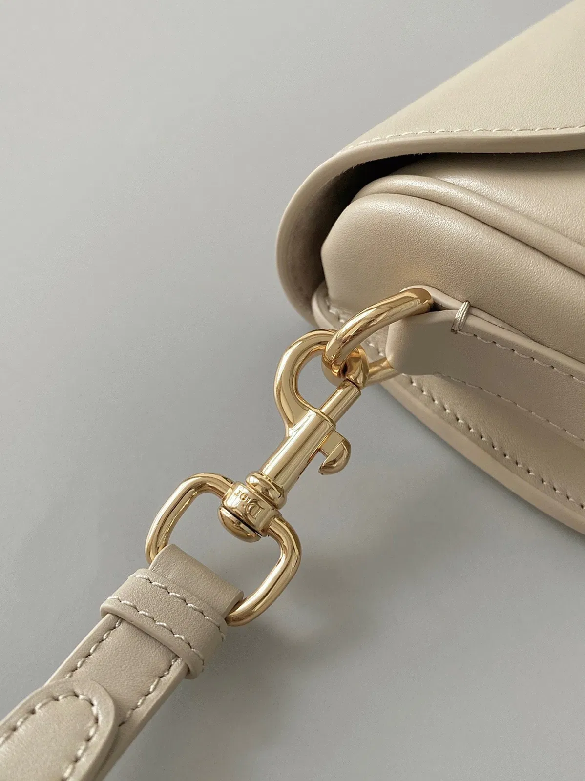 Dior Bobby East-West Bag in Beige — image 2